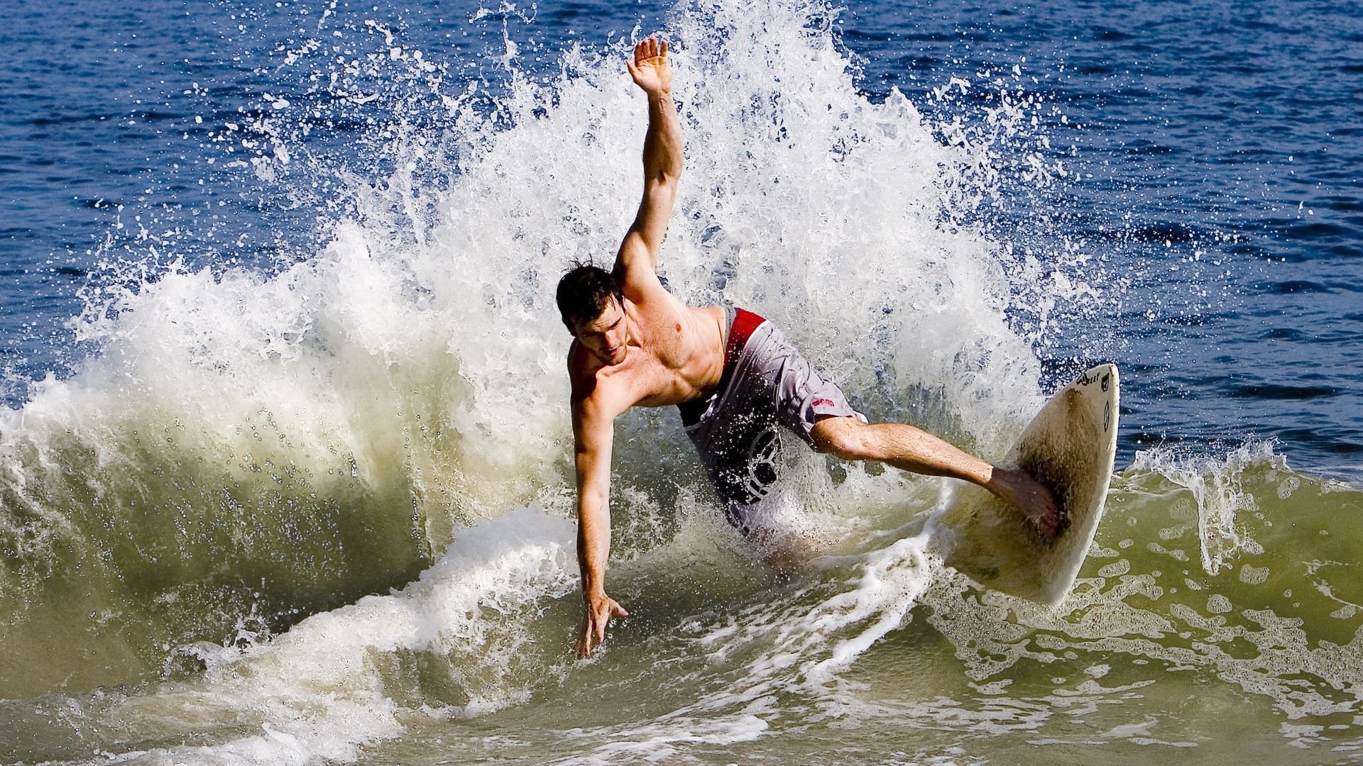 欧洲各大联赛“榜首之战”纪录盘点